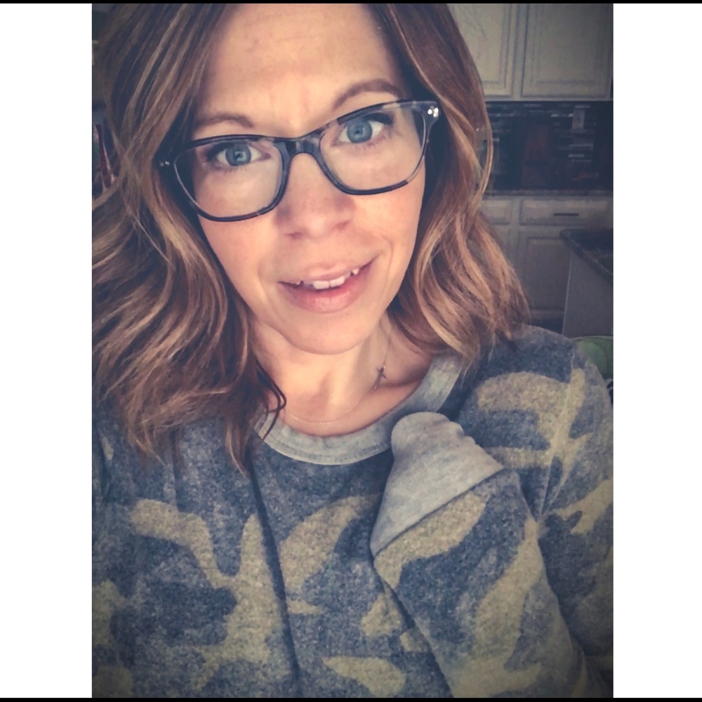 Meet your Posher, Melissa